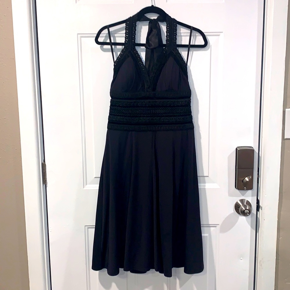 EUC White House Black Market Dress